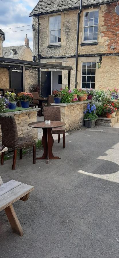 The Swan Hotel Eynsham Exterior foto