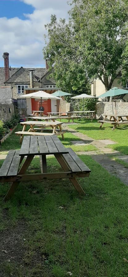The Swan Hotel Eynsham Exterior foto